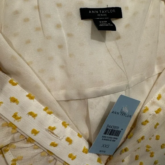 BNWT Ann Taylor Tunic - Picture 5 of 5